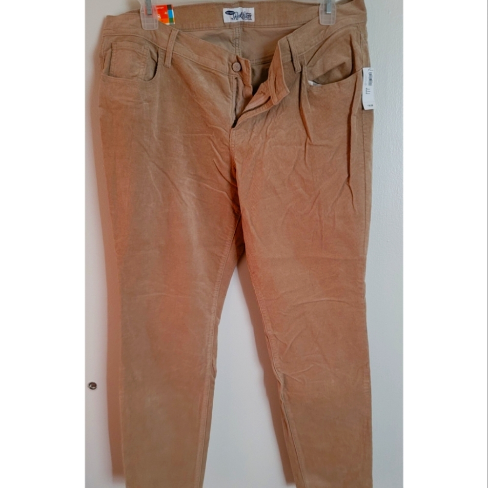 Old Navy Rockstar corduroy jeans 18 tan